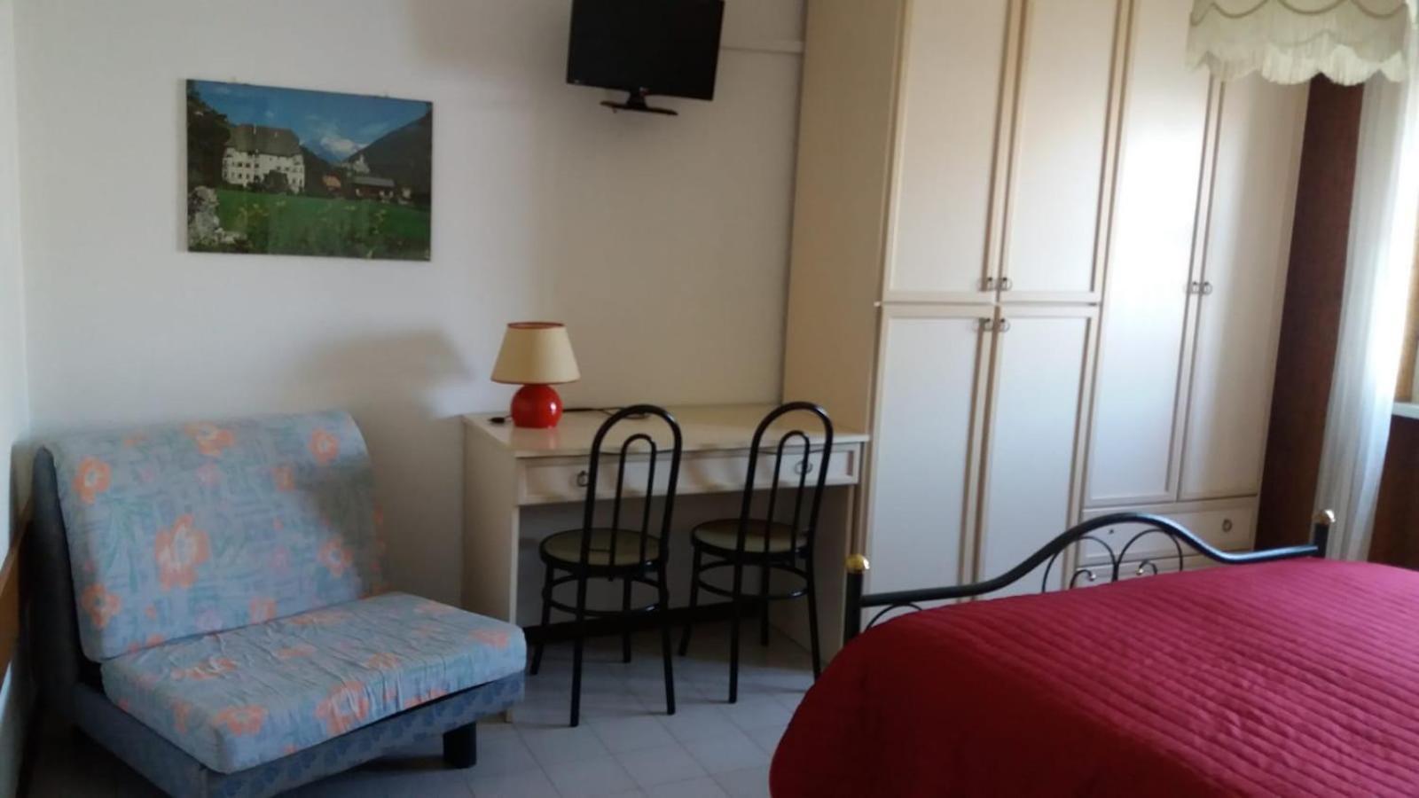 La Virgola Apartments Brenzone sul Garda Exteriör bild