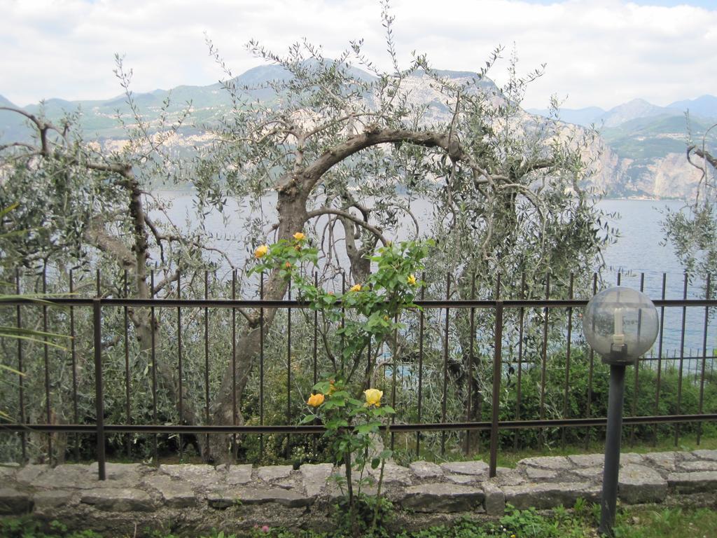 La Virgola Apartments Brenzone sul Garda Exteriör bild
