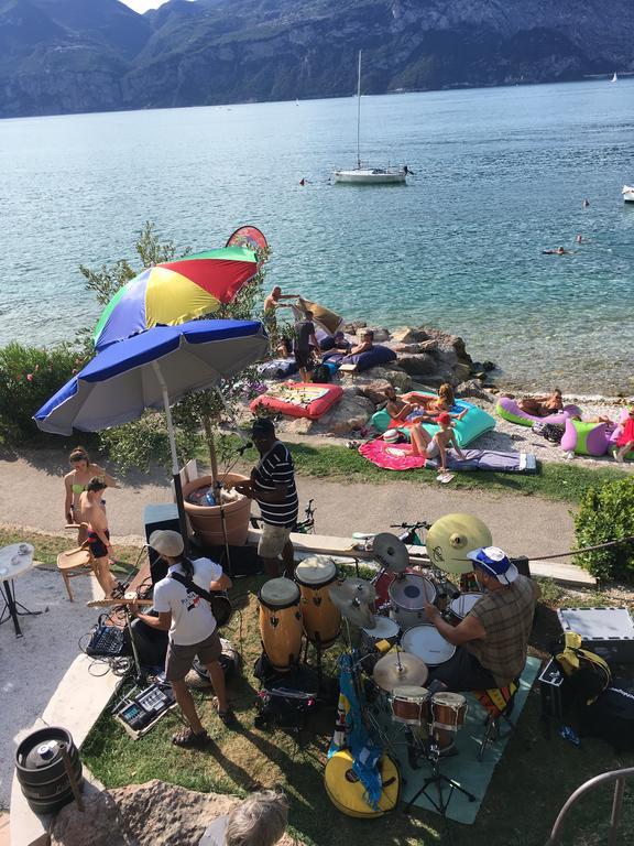 La Virgola Apartments Brenzone sul Garda Exteriör bild