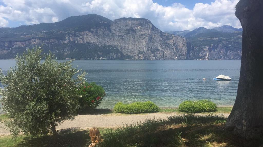 La Virgola Apartments Brenzone sul Garda Exteriör bild