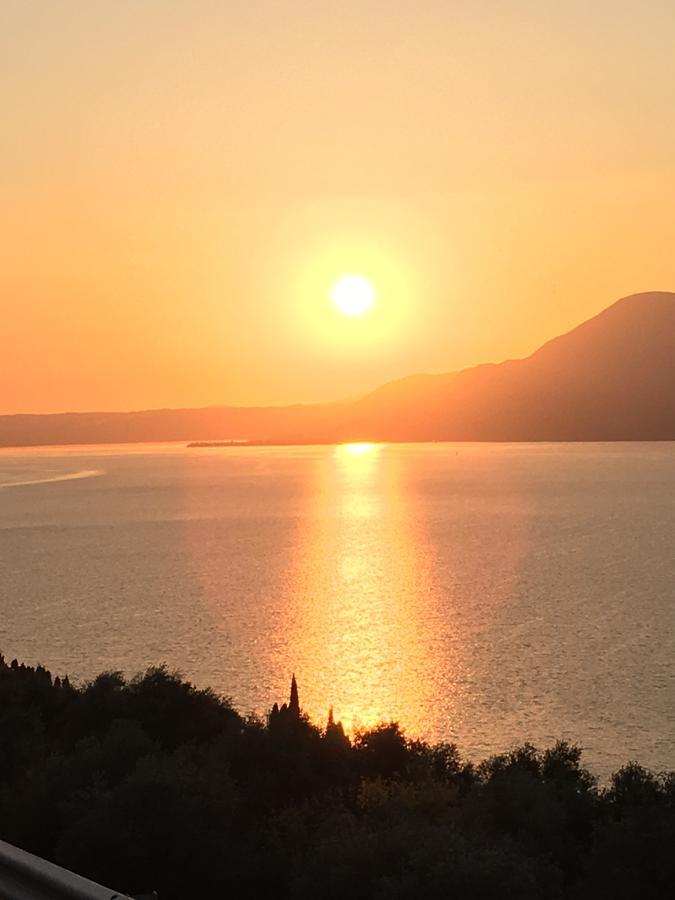 La Virgola Apartments Brenzone sul Garda Exteriör bild