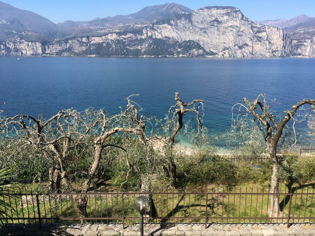 La Virgola Apartments Brenzone sul Garda Exteriör bild
